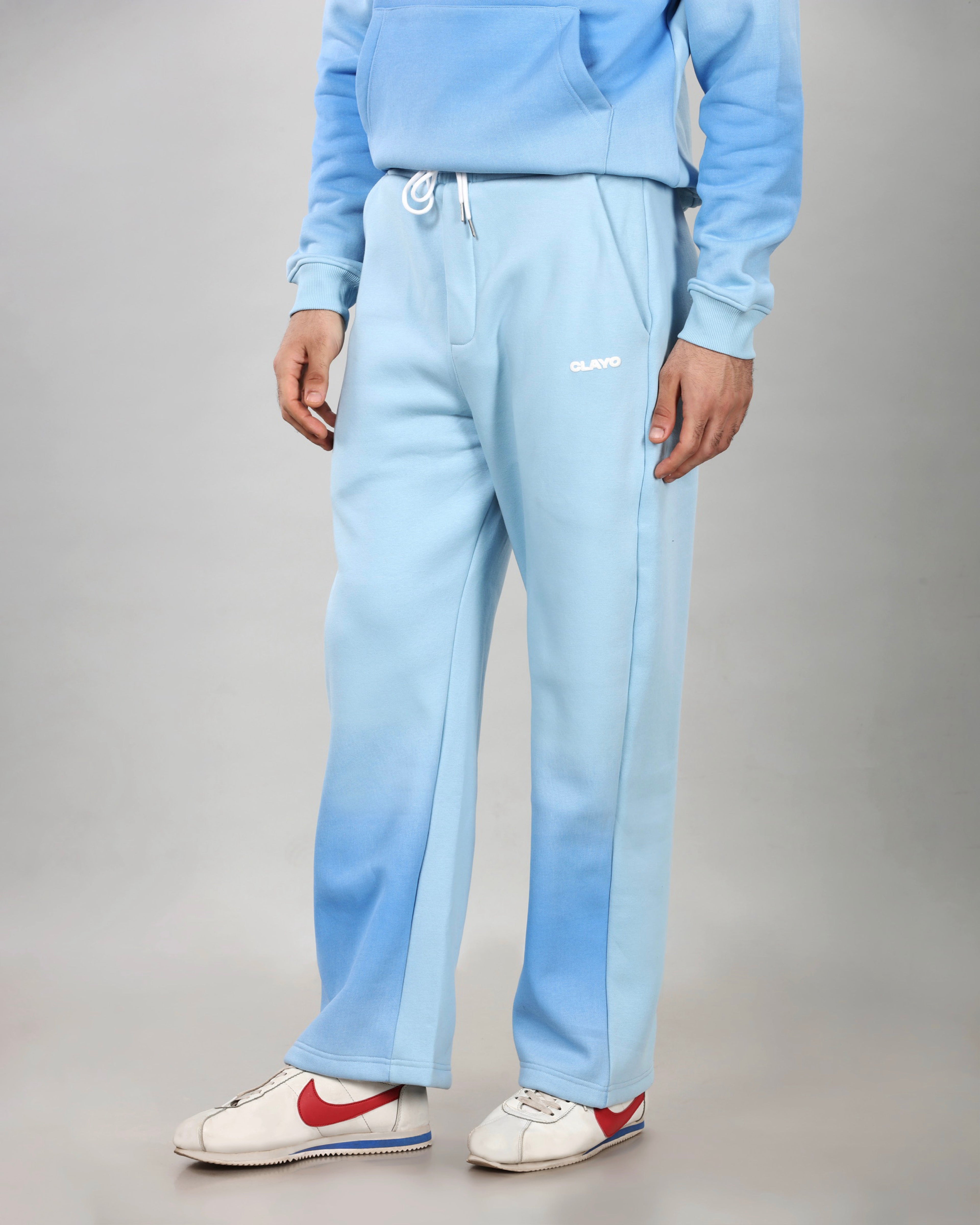 SWEATPANTS.