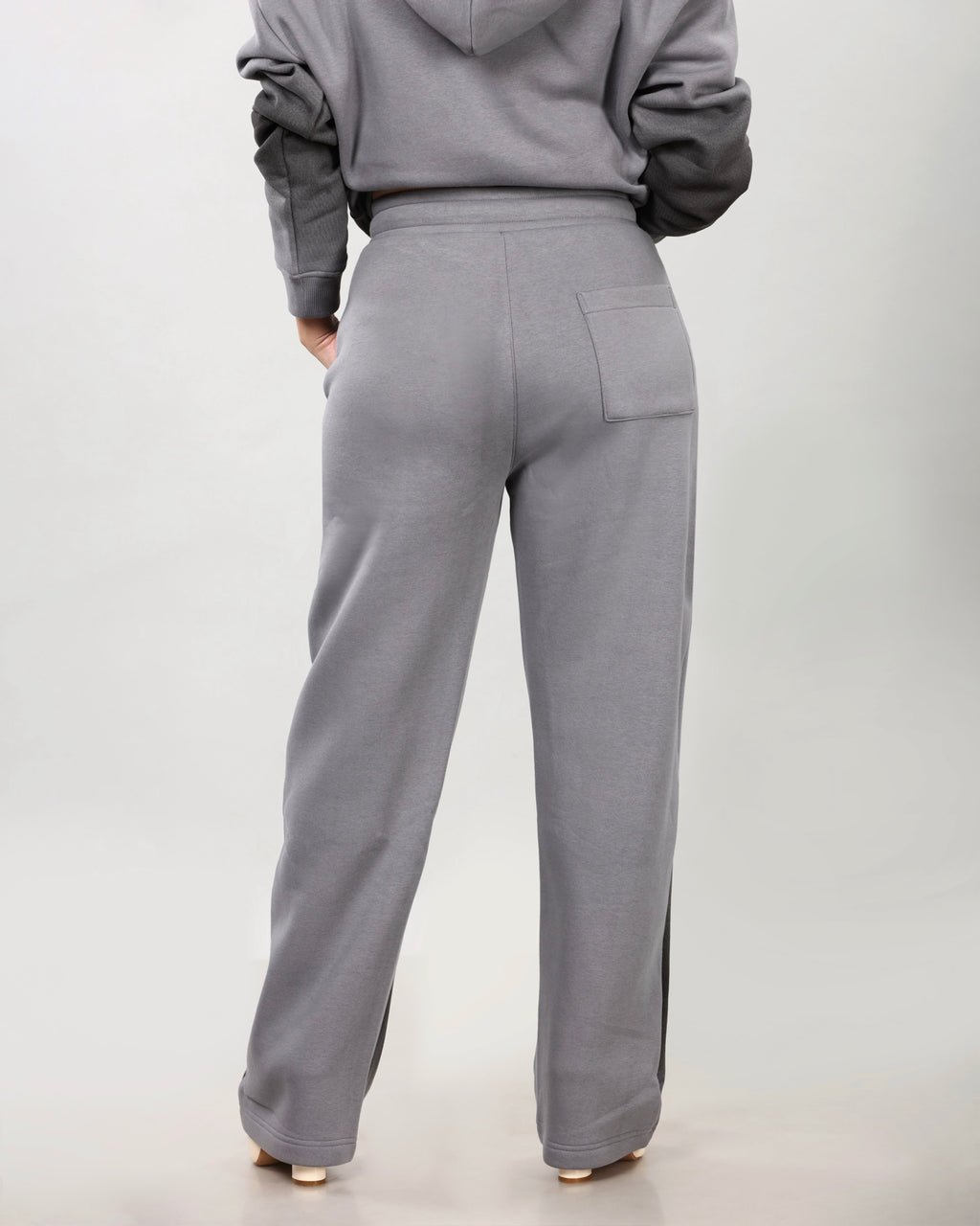 SMOKE SWEATPANT