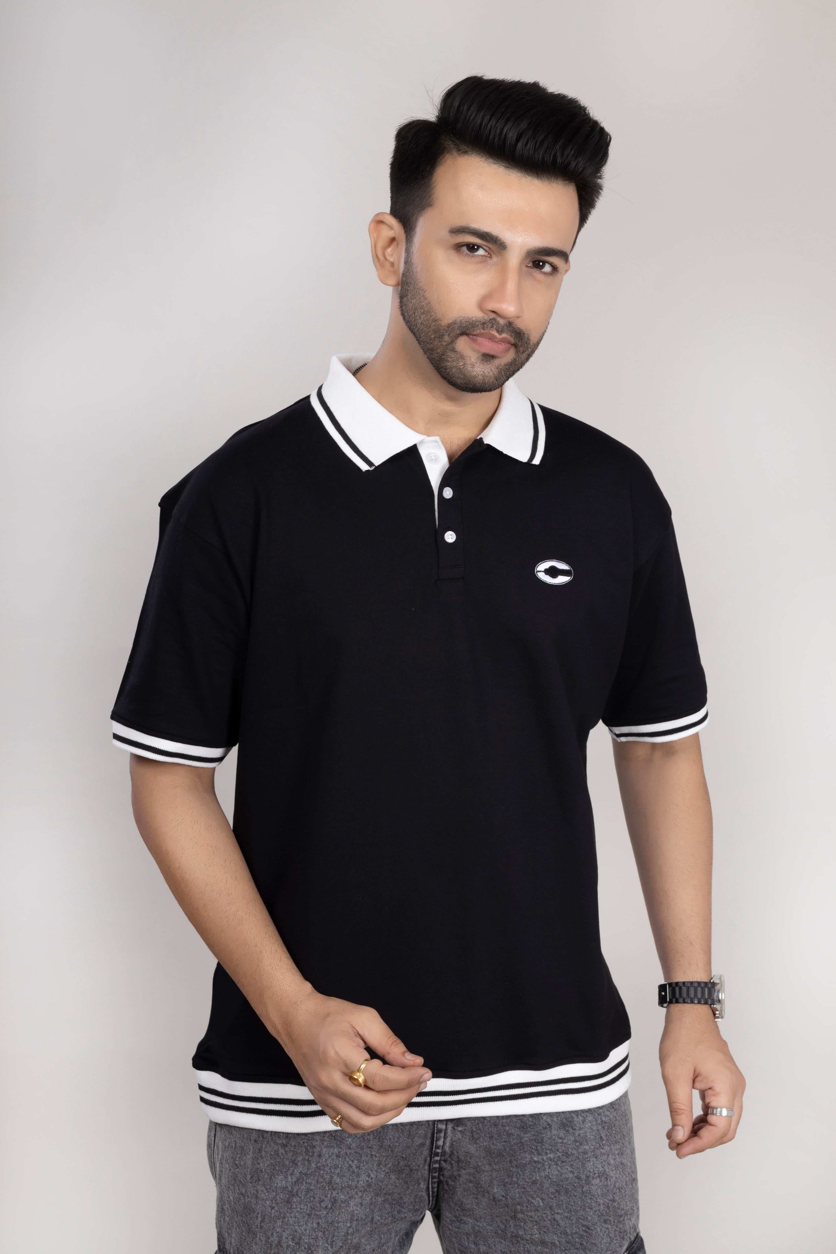 BLACK OVERSIZE POLO